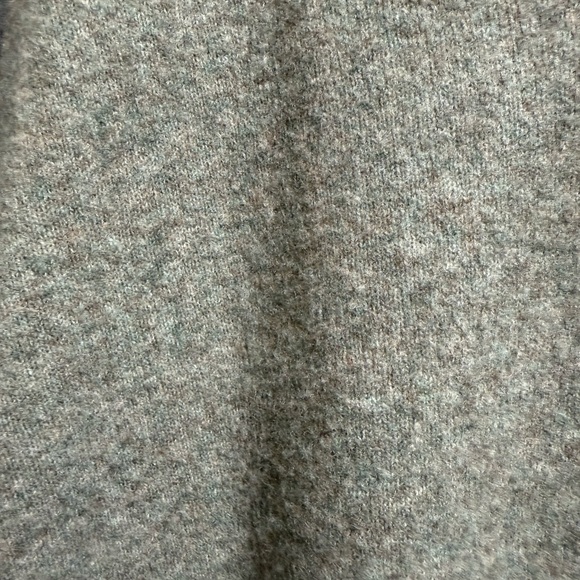 LOFT Heather Gray V-Neck Sweater - Picture 4 of 5